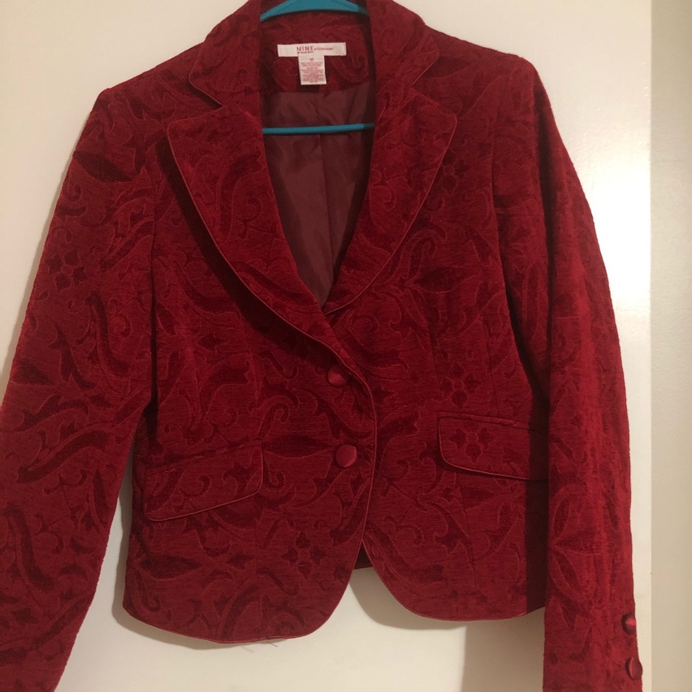 Perfect Nine West Trendy Detailed Red Blazer.